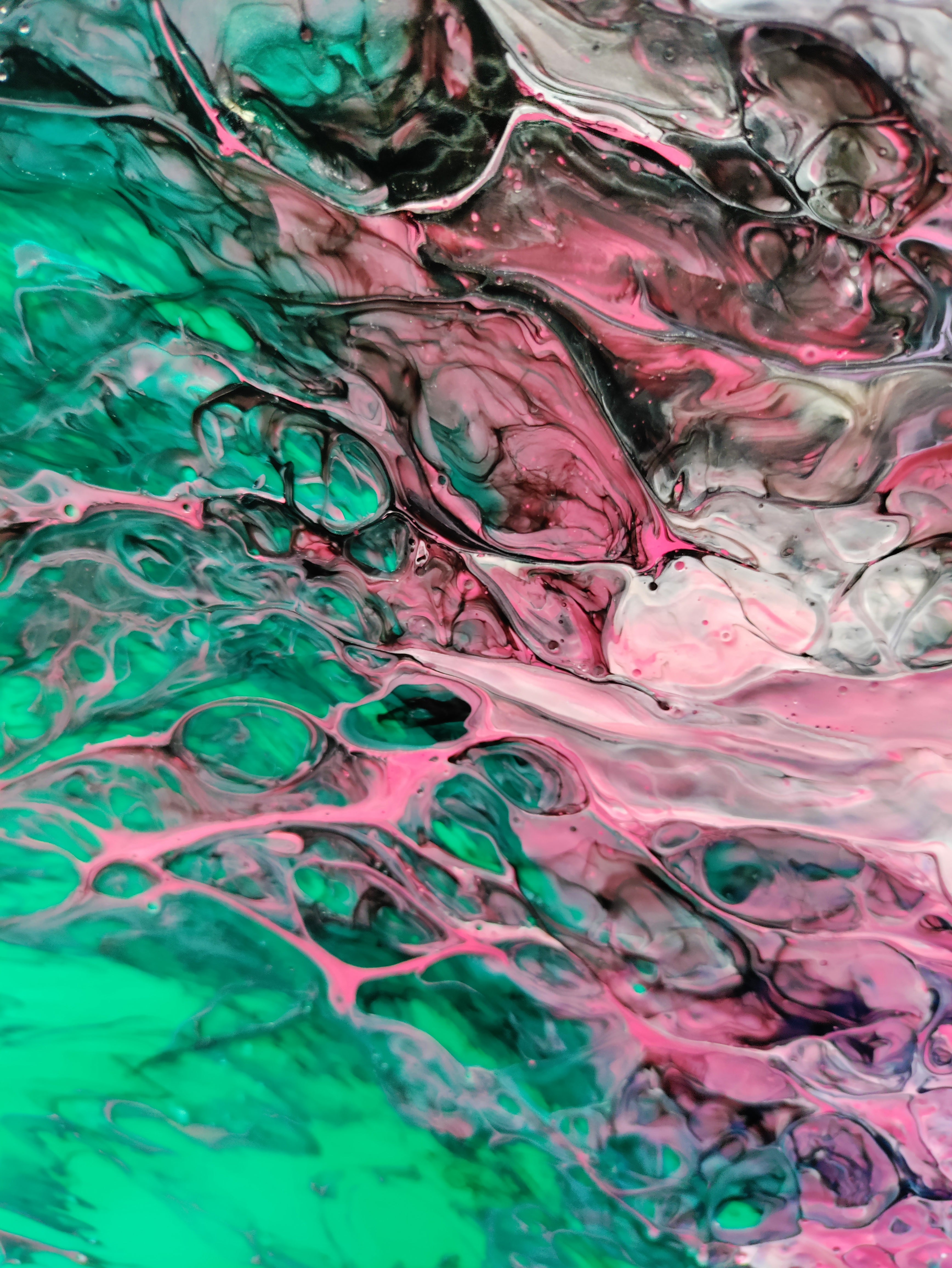 Fluid Art: Acrylic Paint Pouring Workshop (In-person)